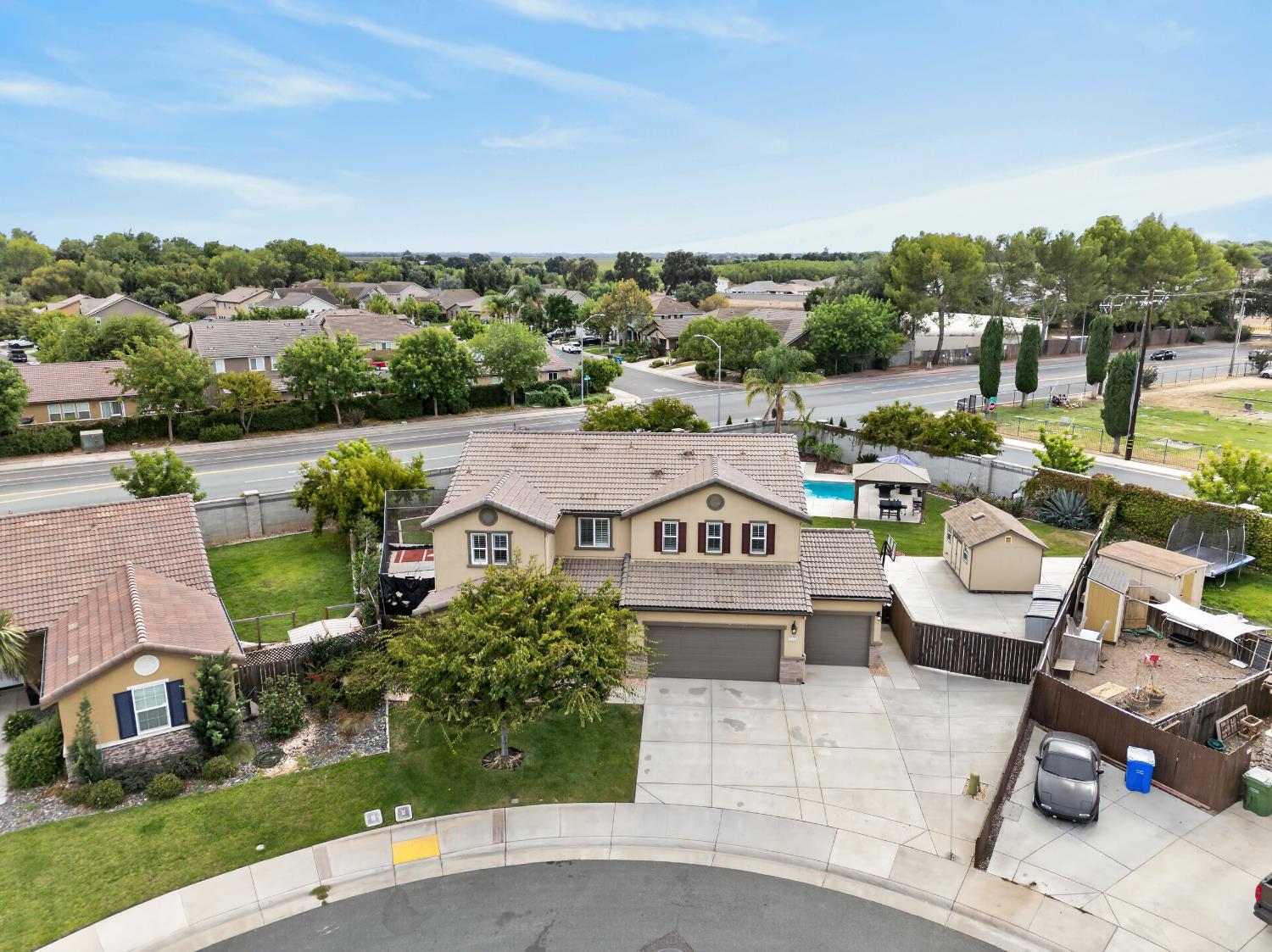 1132 Dorothy Lane