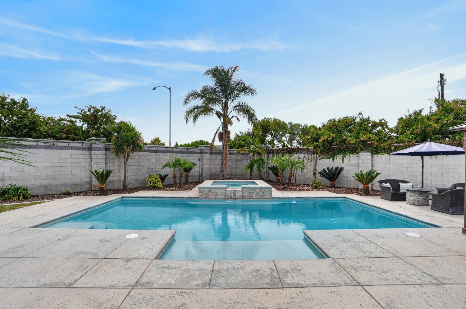 1132 Dorothy Lane