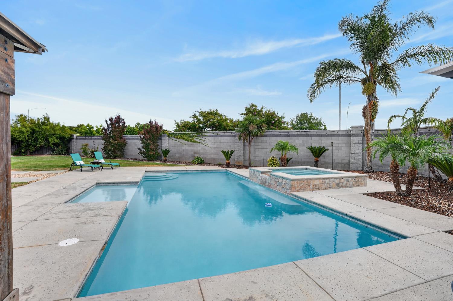 1132 Dorothy Lane