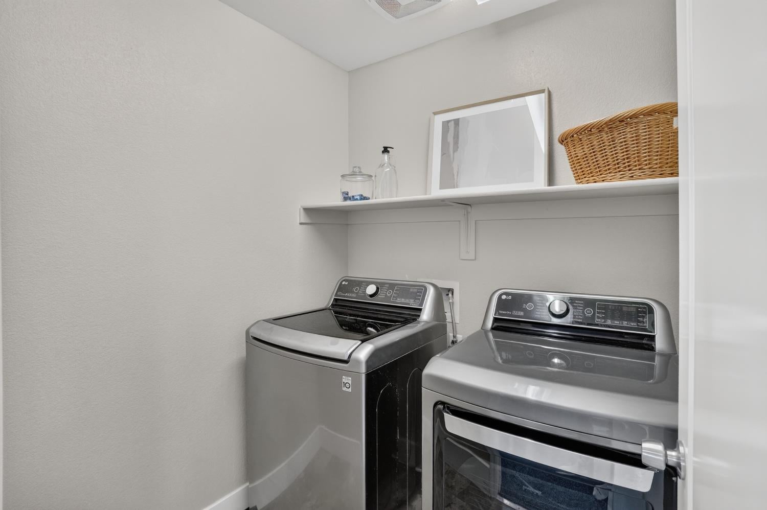 1132 Dorothy Lane