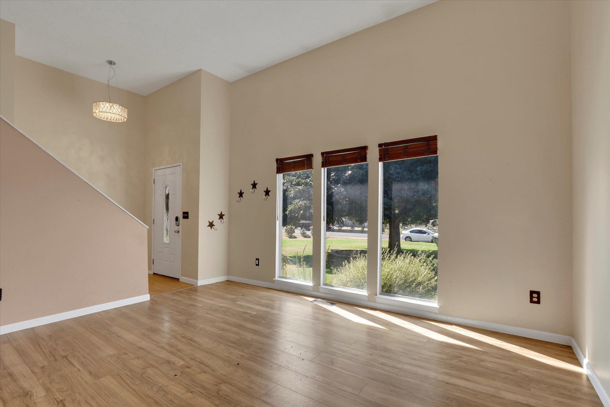 11260 W Tumbleweed Dr