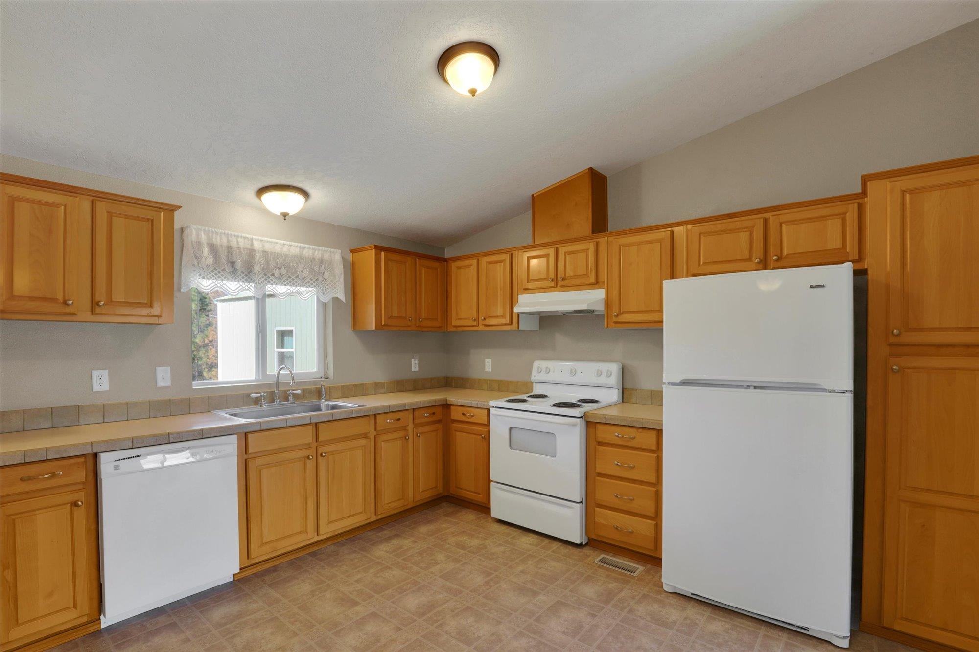 25524 S Columbia Basin Highway Hwy