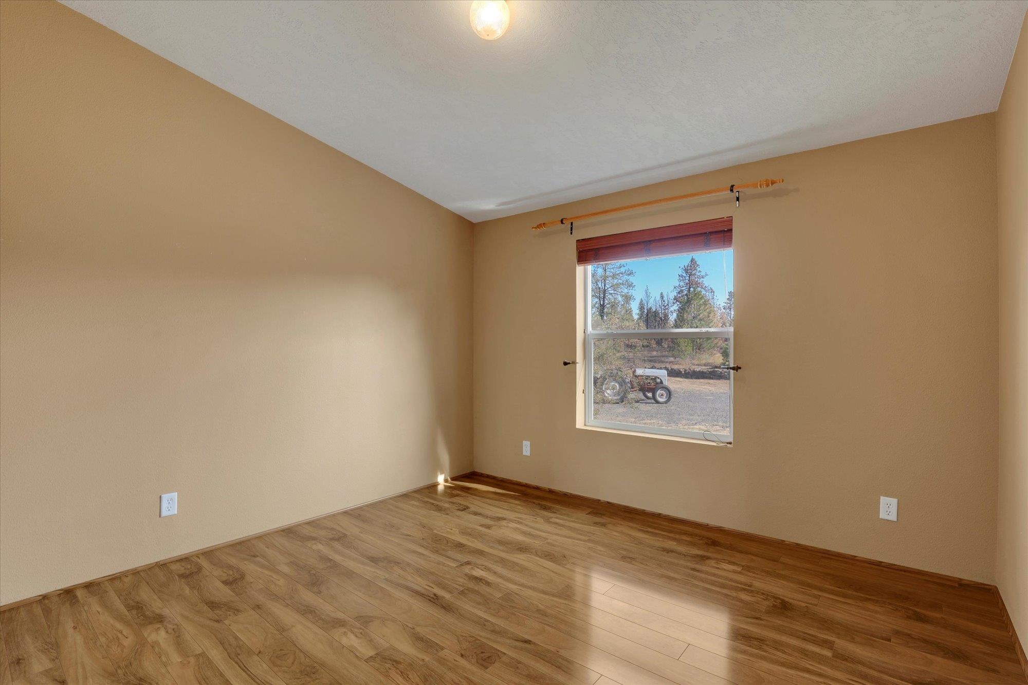 25524 S Columbia Basin Highway Hwy