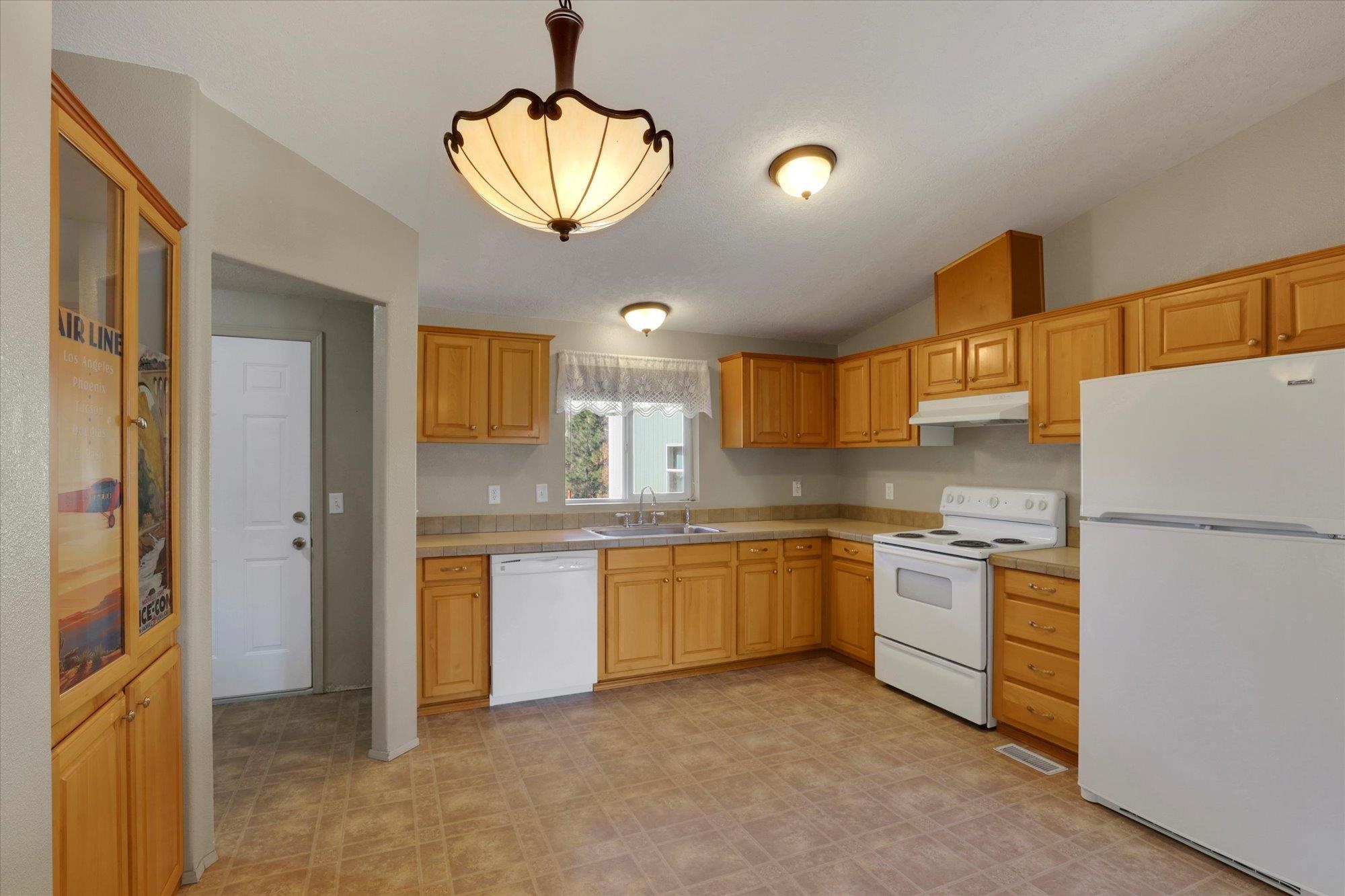 25524 S Columbia Basin Highway Hwy