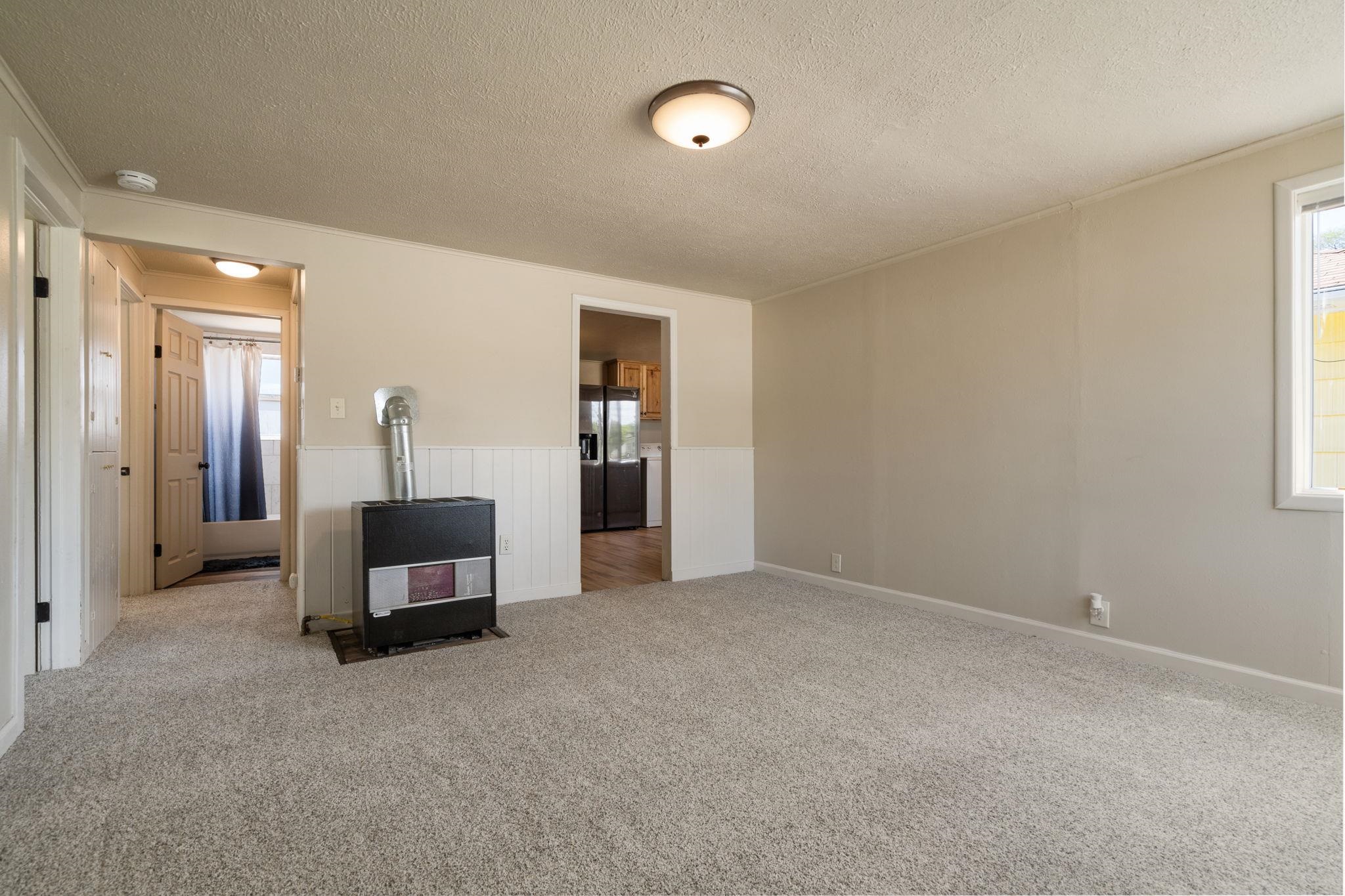 3517 W Wellesley Ave