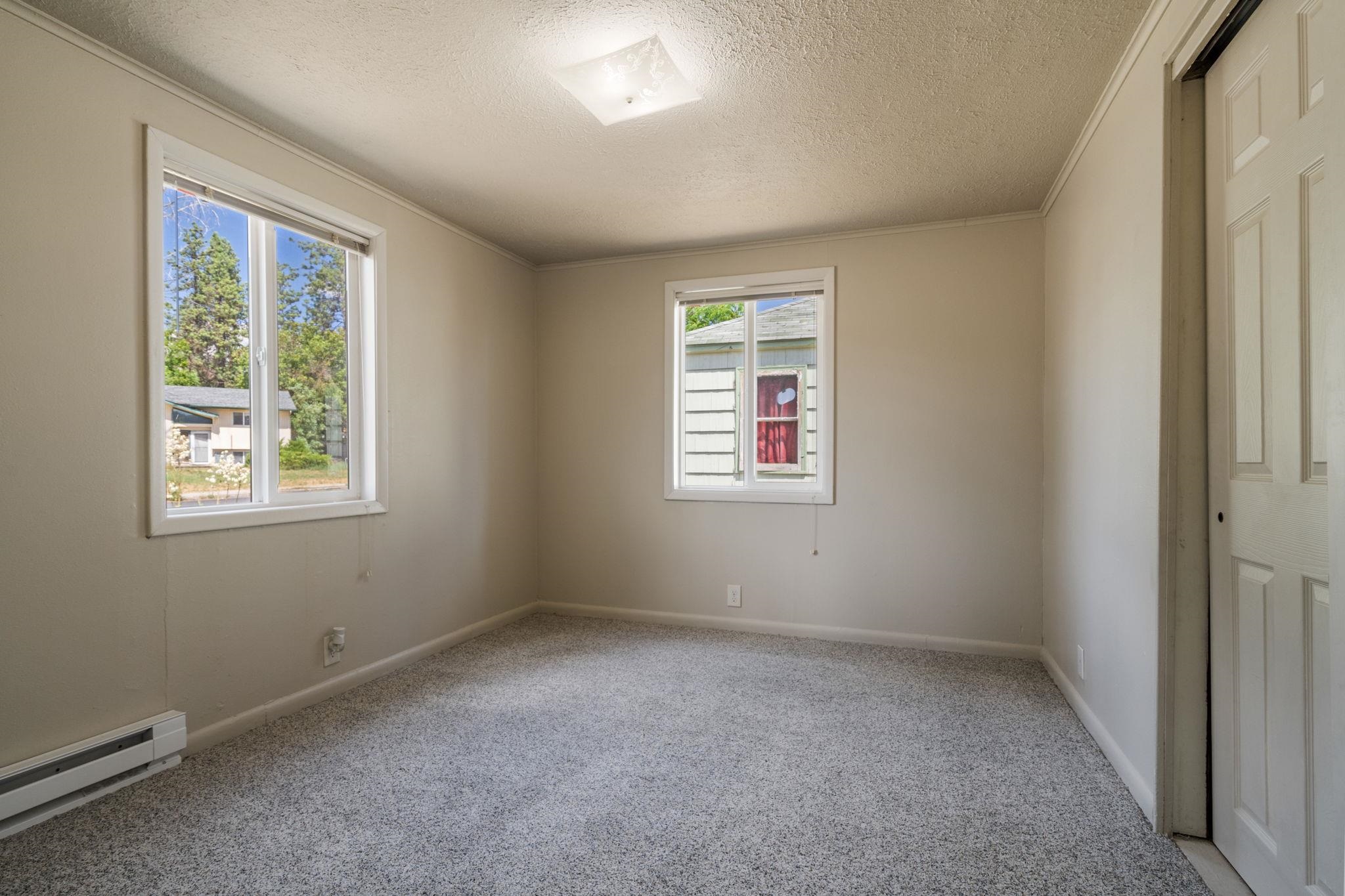 3517 W Wellesley Ave