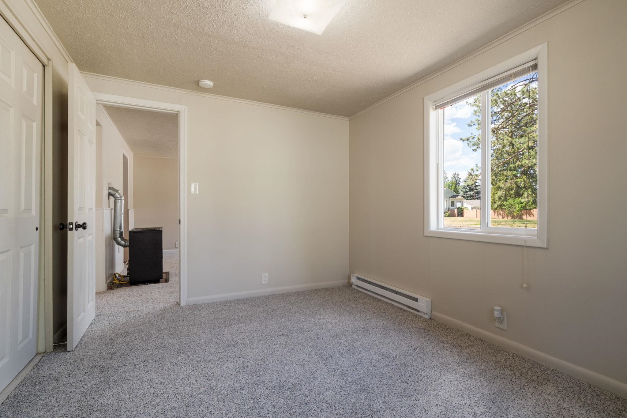 3517 W Wellesley Ave