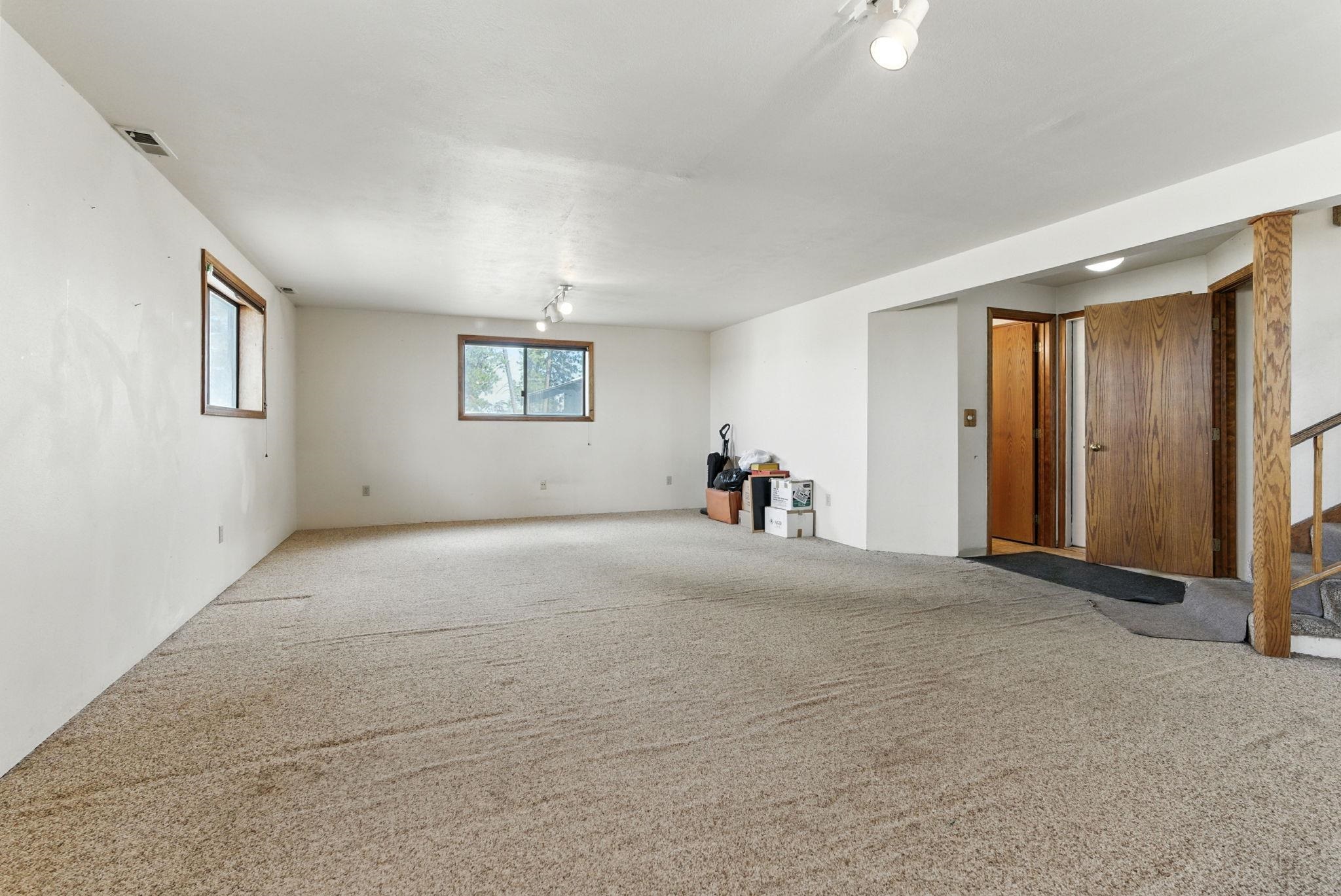 14510 W PINE BLUFF Rd