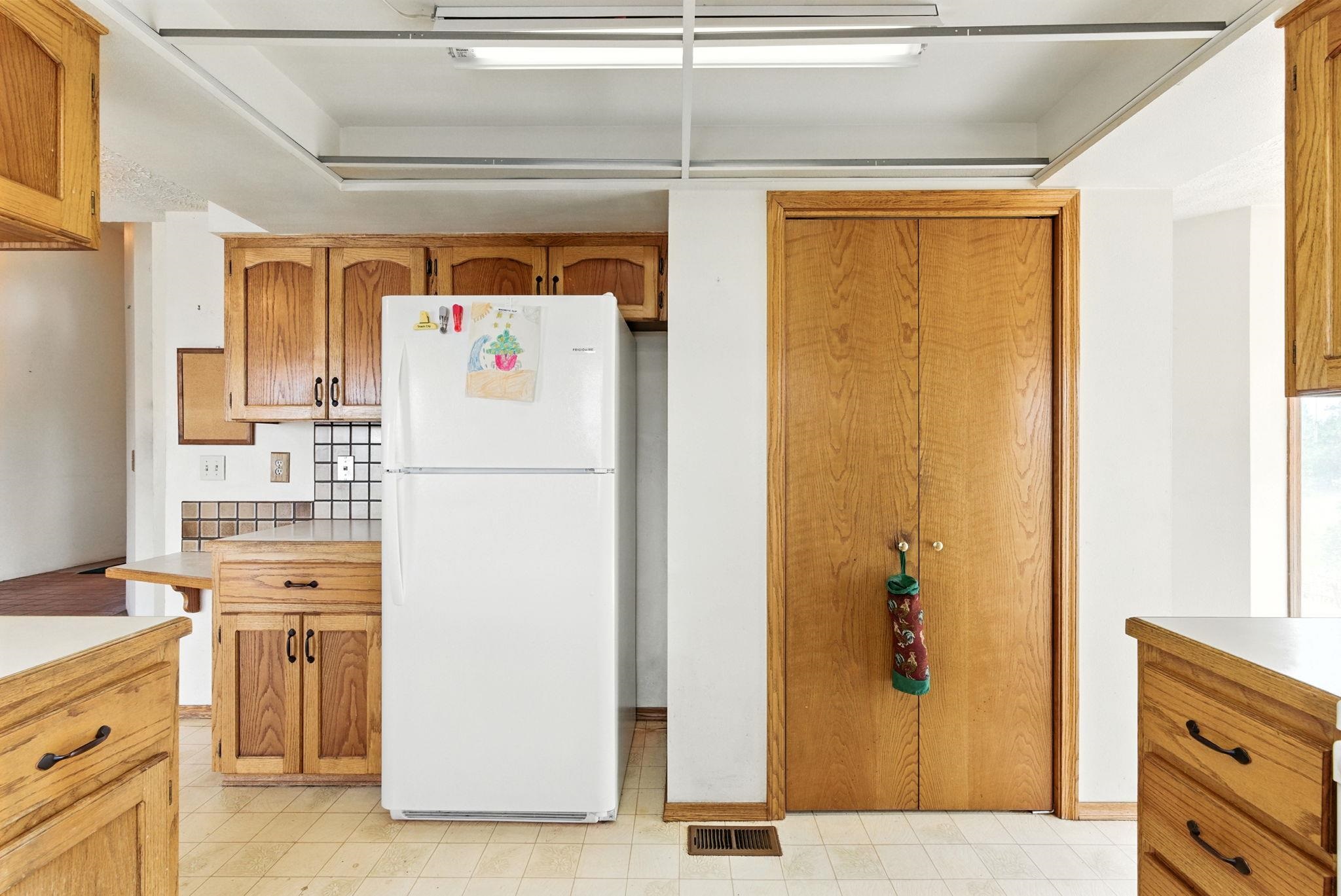 14510 W PINE BLUFF Rd