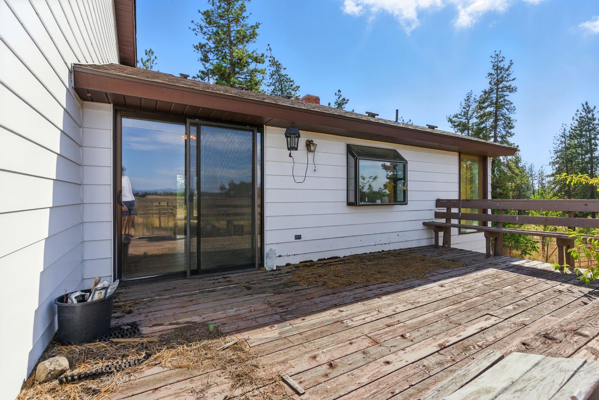 14510 W PINE BLUFF Rd