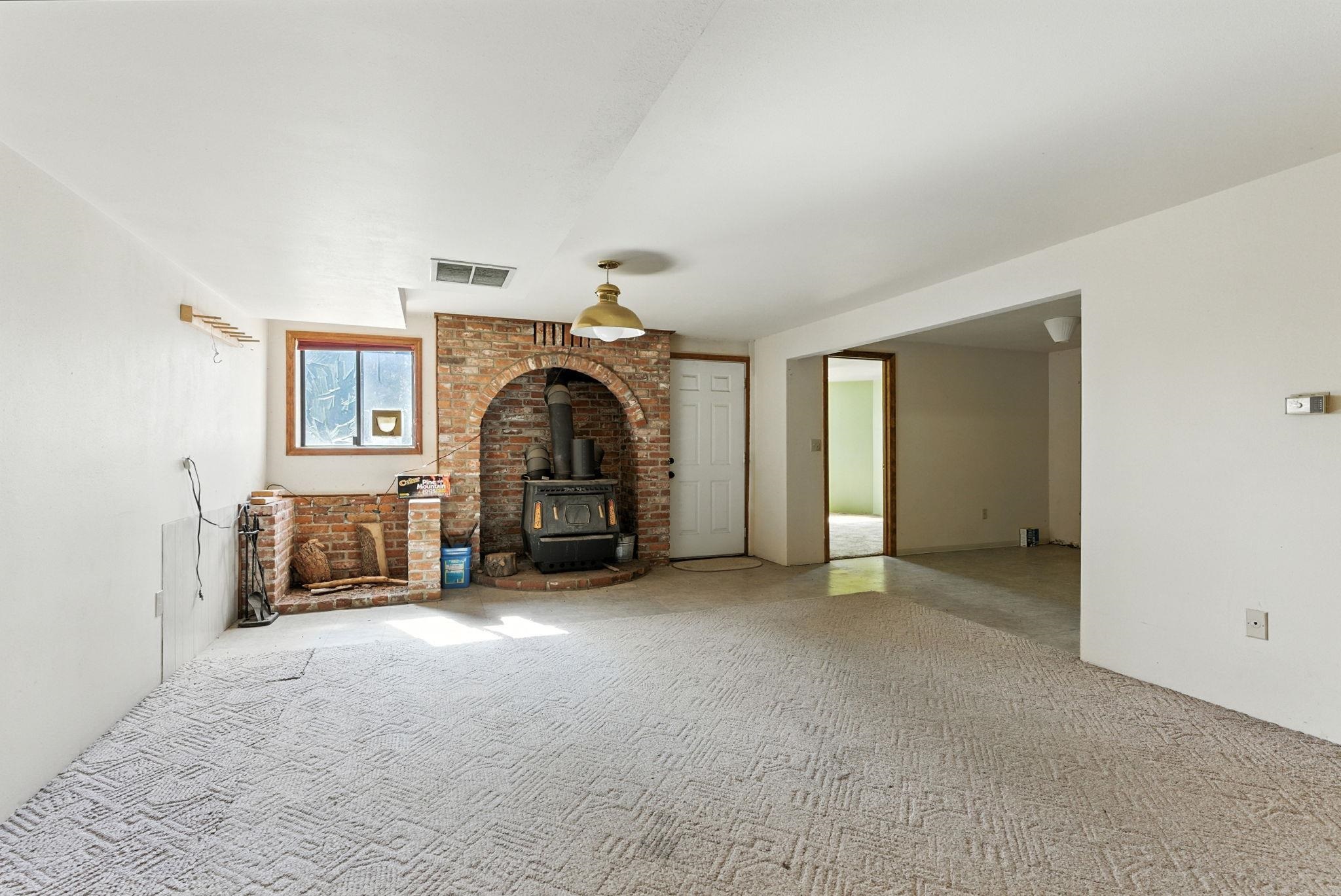 14510 W PINE BLUFF Rd