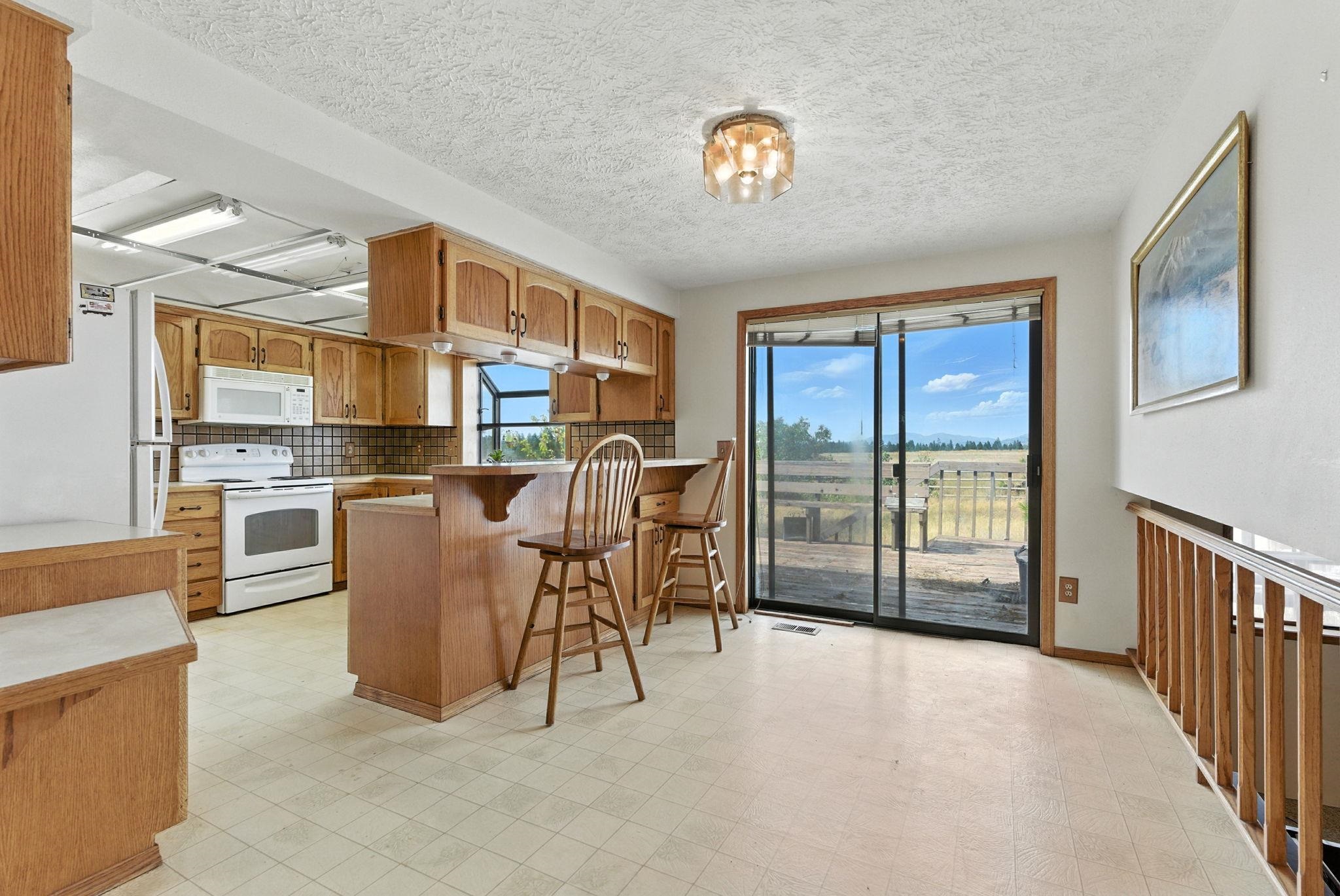 14510 W PINE BLUFF Rd