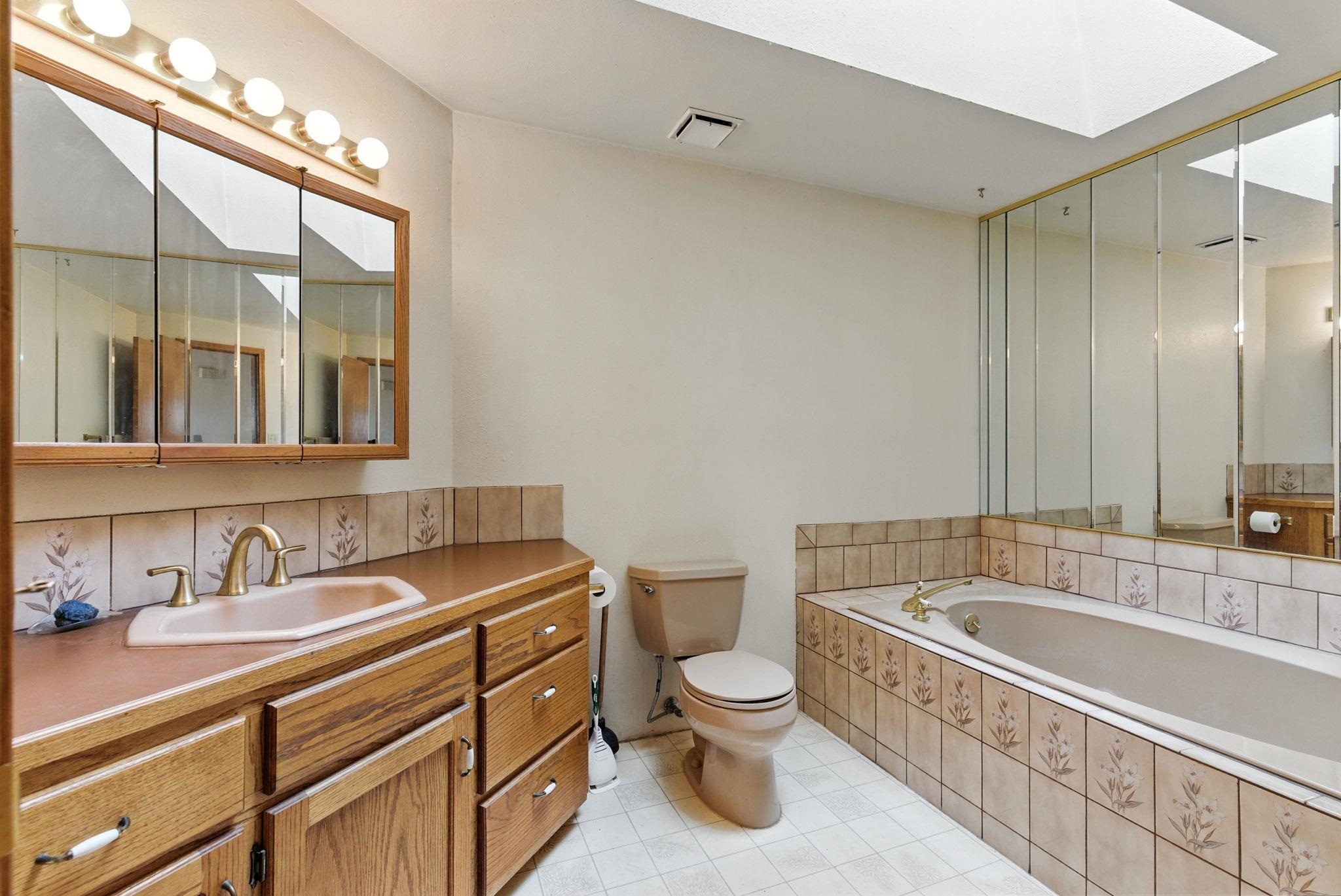 14510 W PINE BLUFF Rd