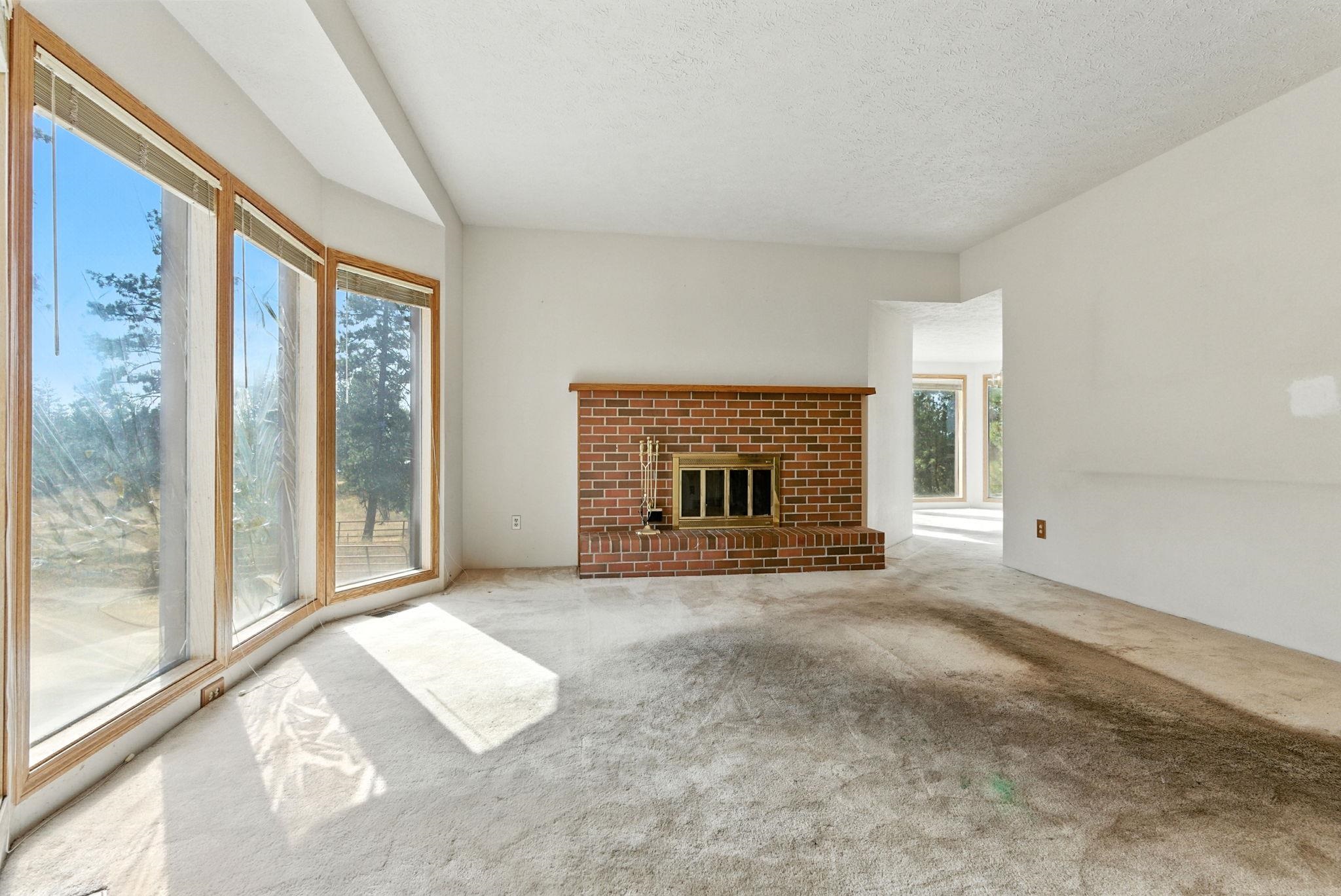 14510 W PINE BLUFF Rd