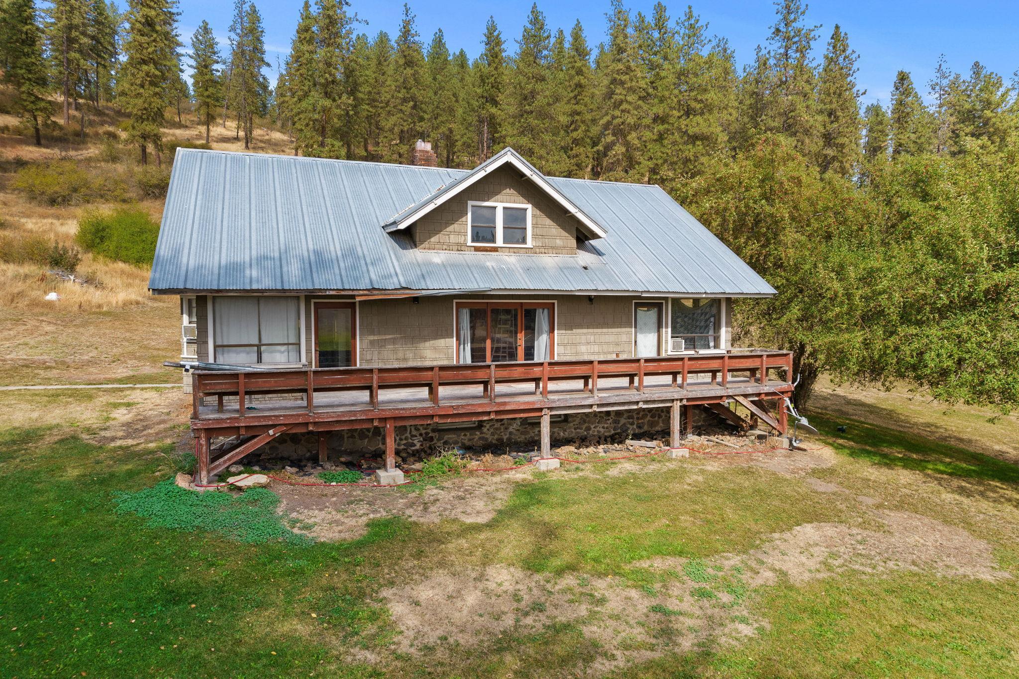 3206 W Long Prairie Rd