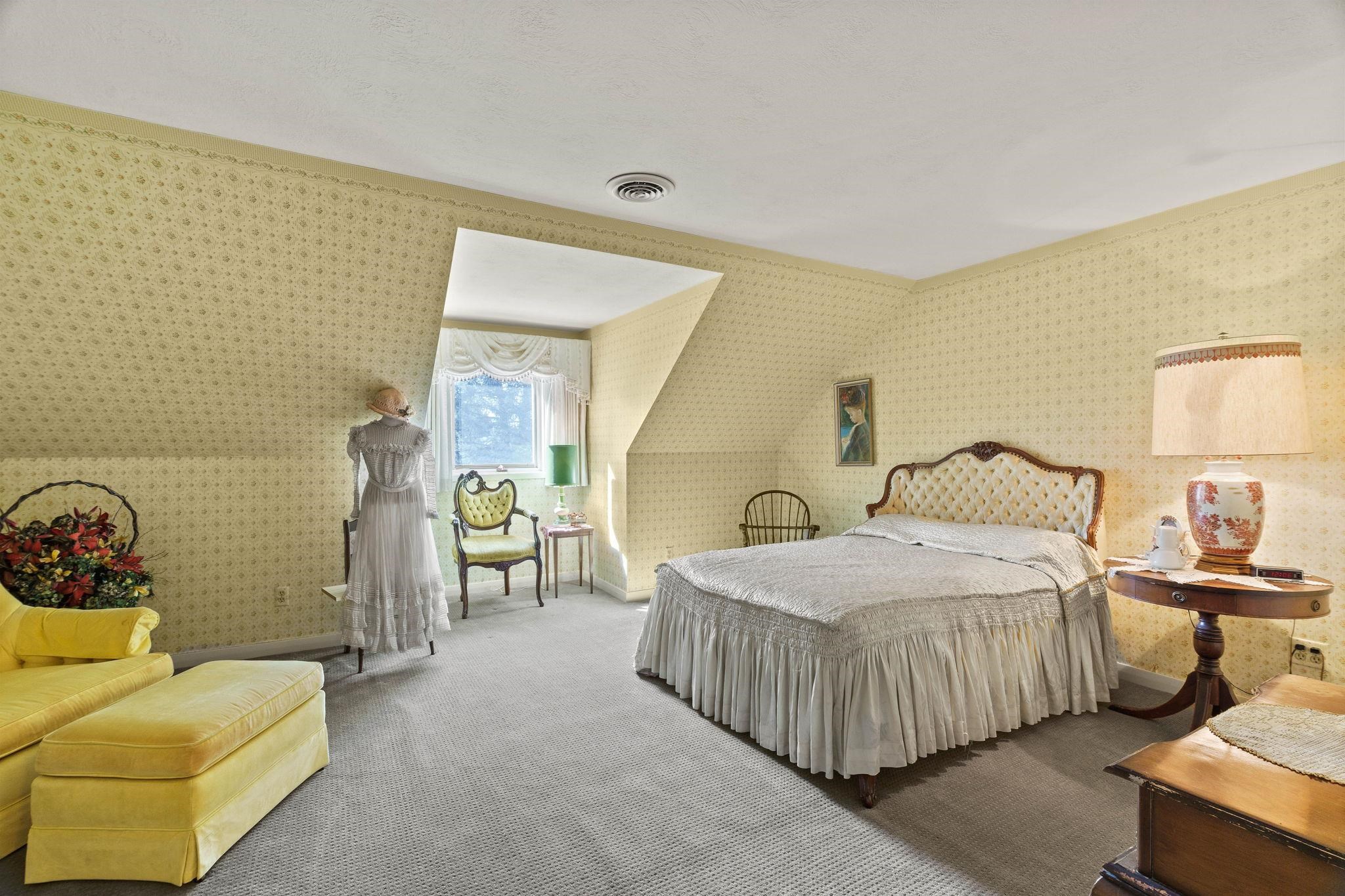 3206 W Long Prairie Rd