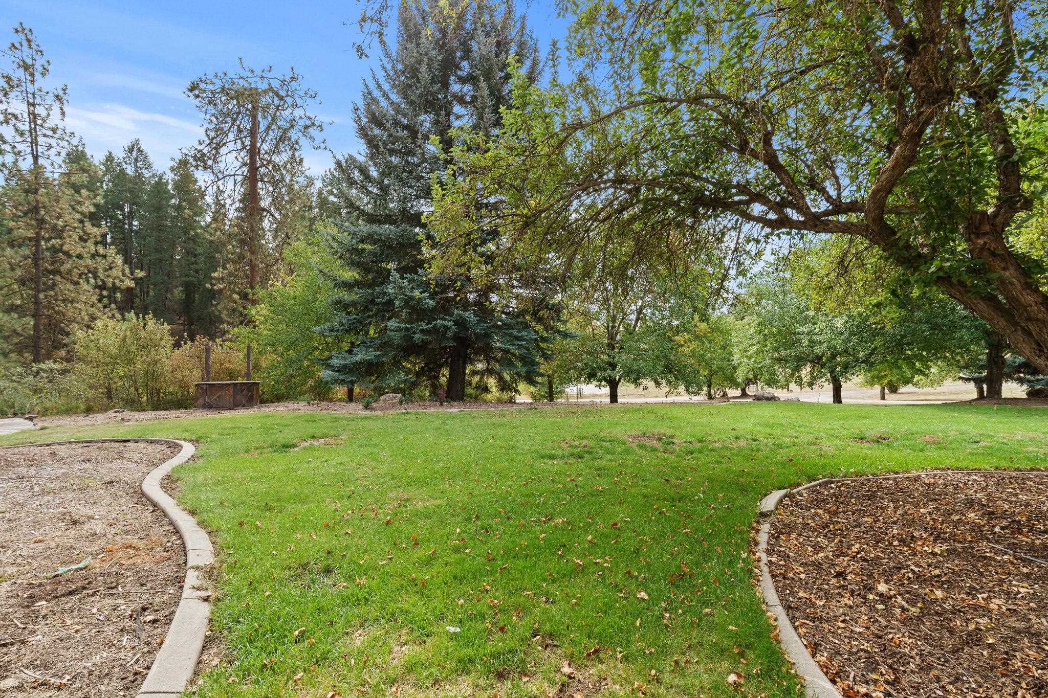 3206 W Long Prairie Rd