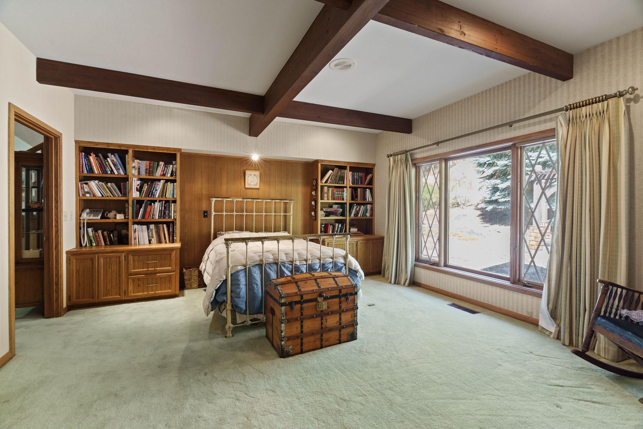 3206 W Long Prairie Rd