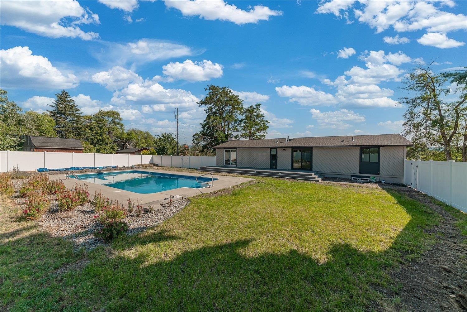 3425 E Upriver Dr