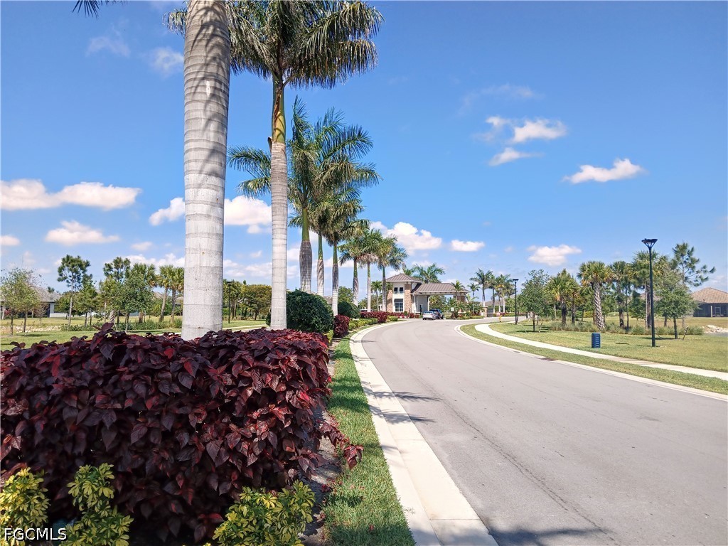 14195 Pine Lodge LN