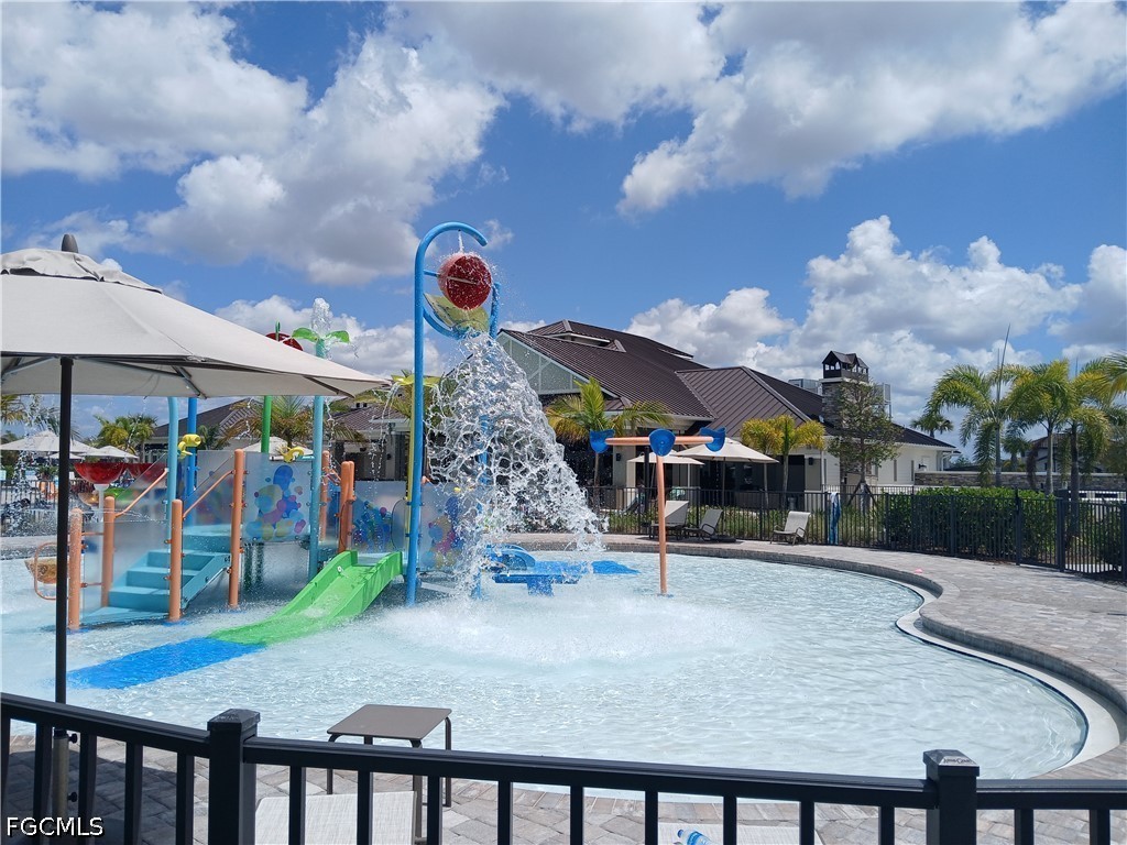 14195 Pine Lodge LN
