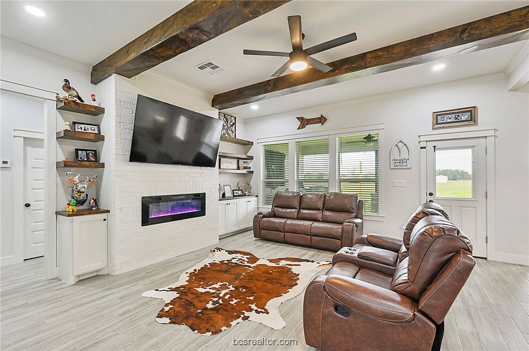 11027 Oak Lake Road