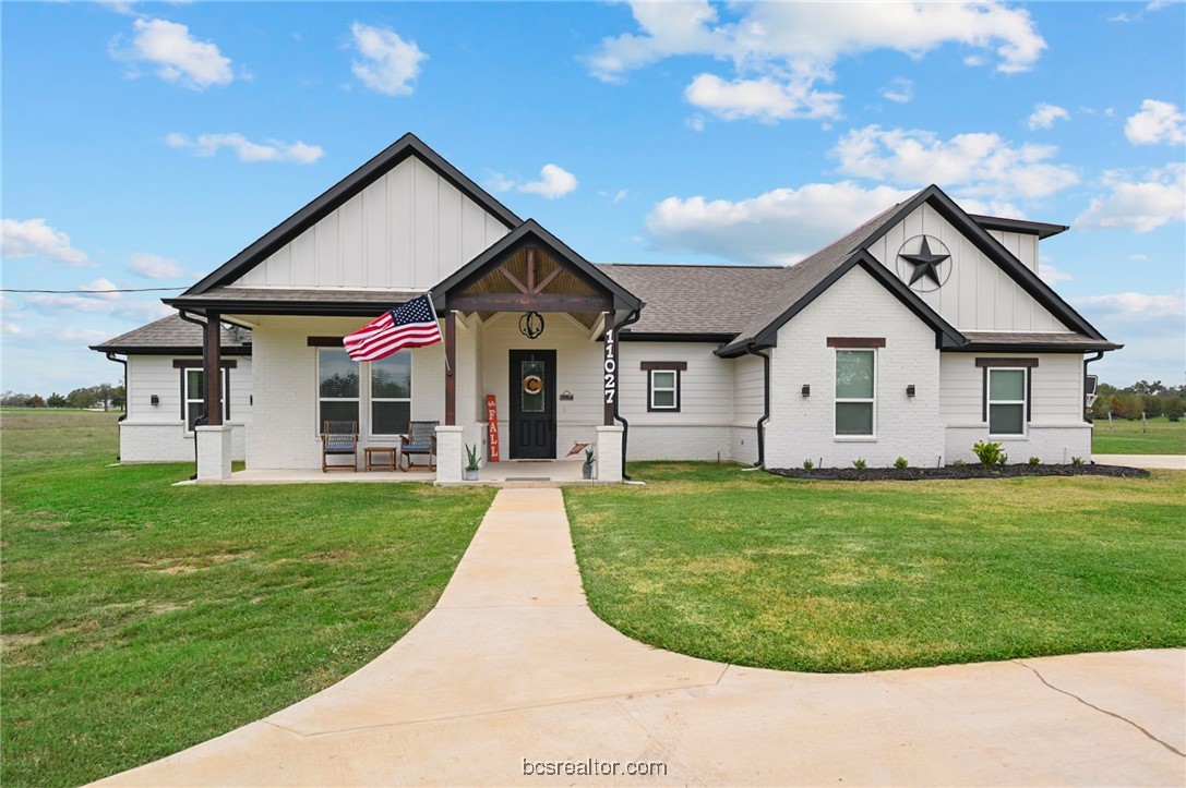 11027 Oak Lake Road