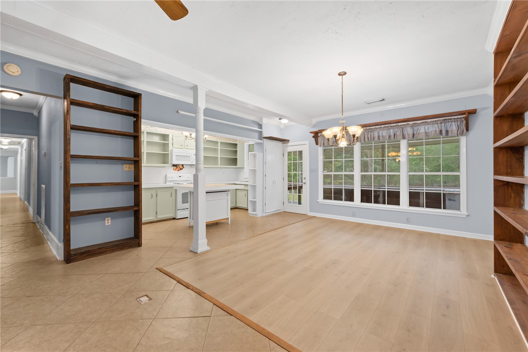 20024 Lakeshore Dr.