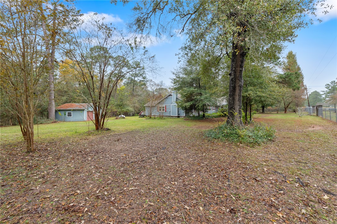 20024 Lakeshore Dr.