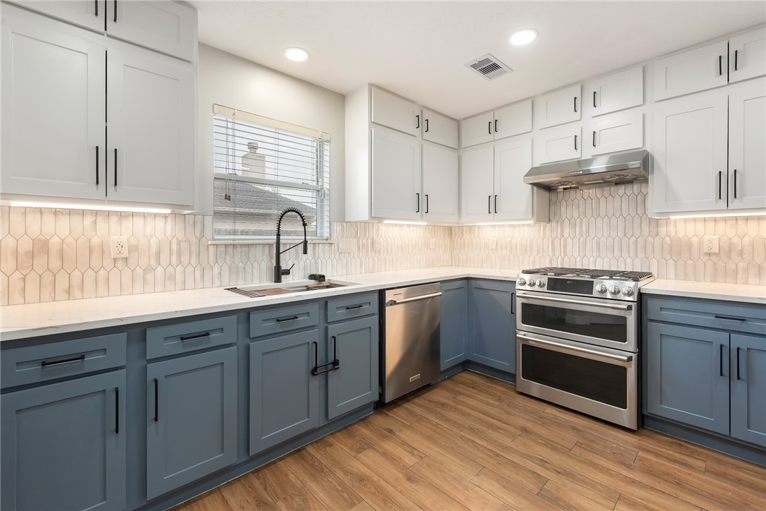 11303 Country Club Green Dr.