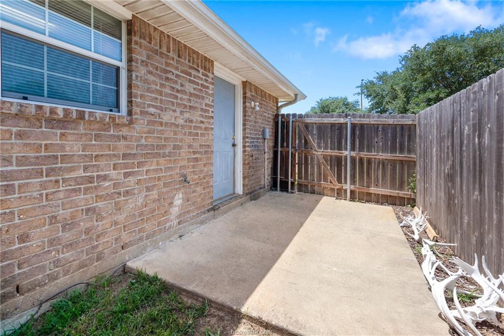 3611 Oldenburg Court
