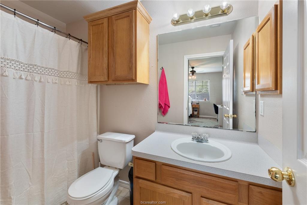 3611 Oldenburg Court