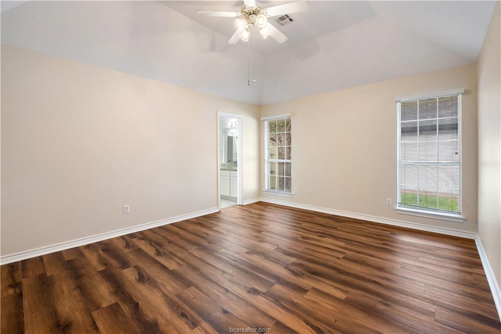 1732 Purple Martin Cove