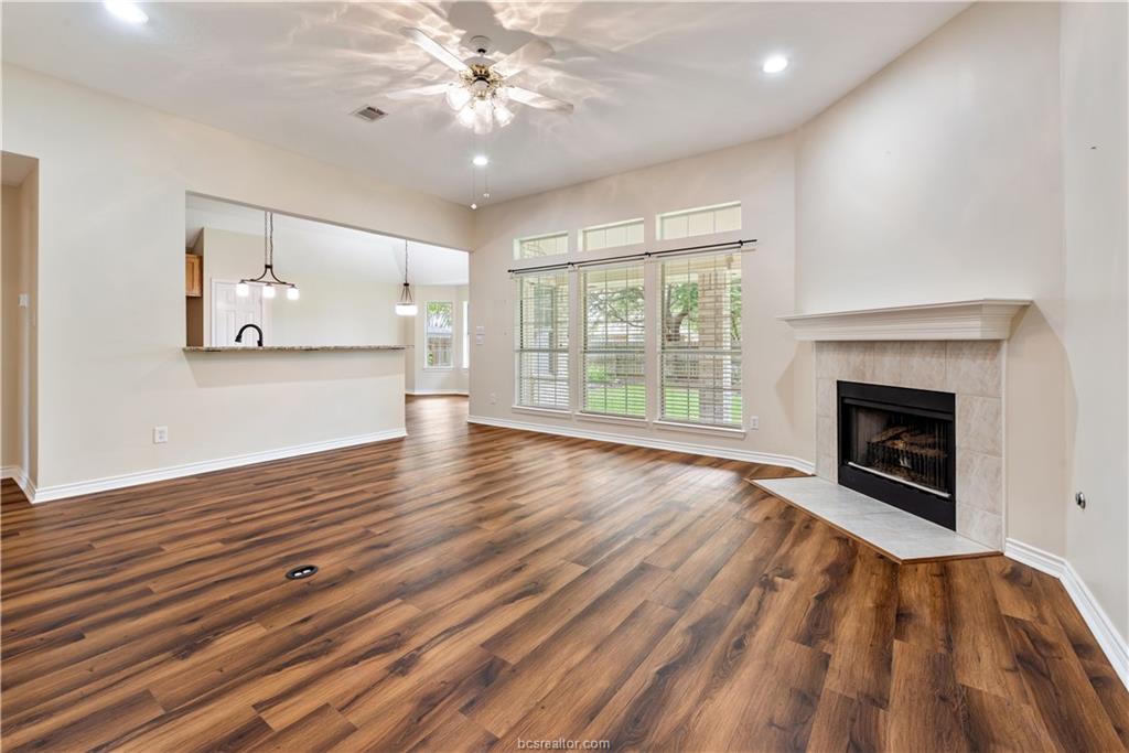 1732 Purple Martin Cove