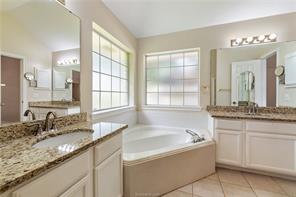 1732 Purple Martin Cove