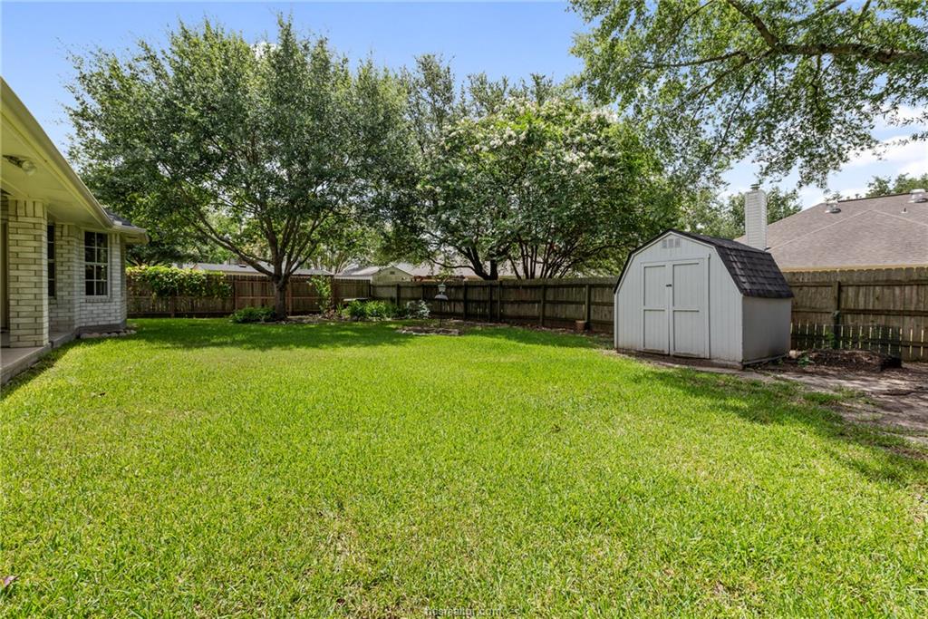1732 Purple Martin Cove
