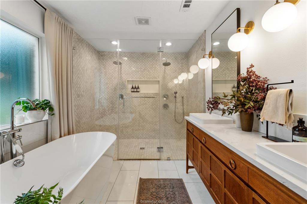 3613 Sunnybrook Lane
