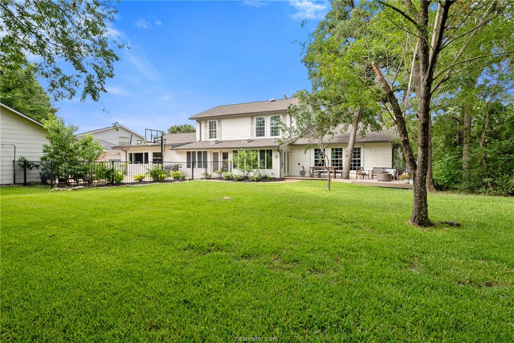3613 Sunnybrook Lane