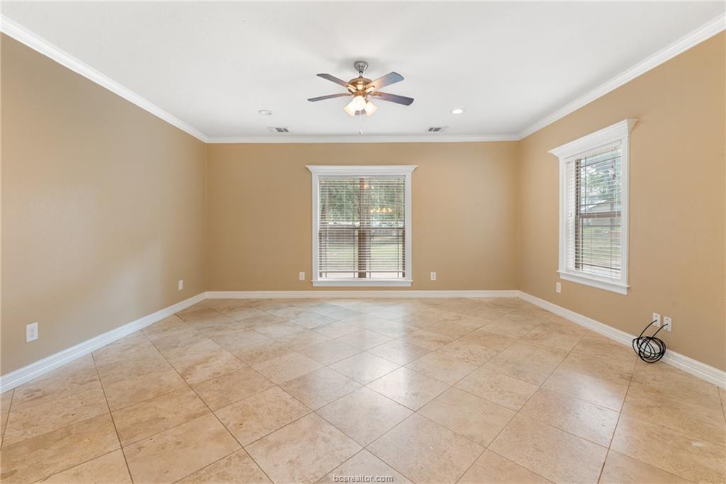 1264 Matthews Way