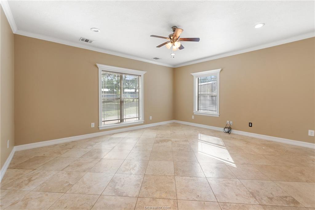 1264 Matthews Way