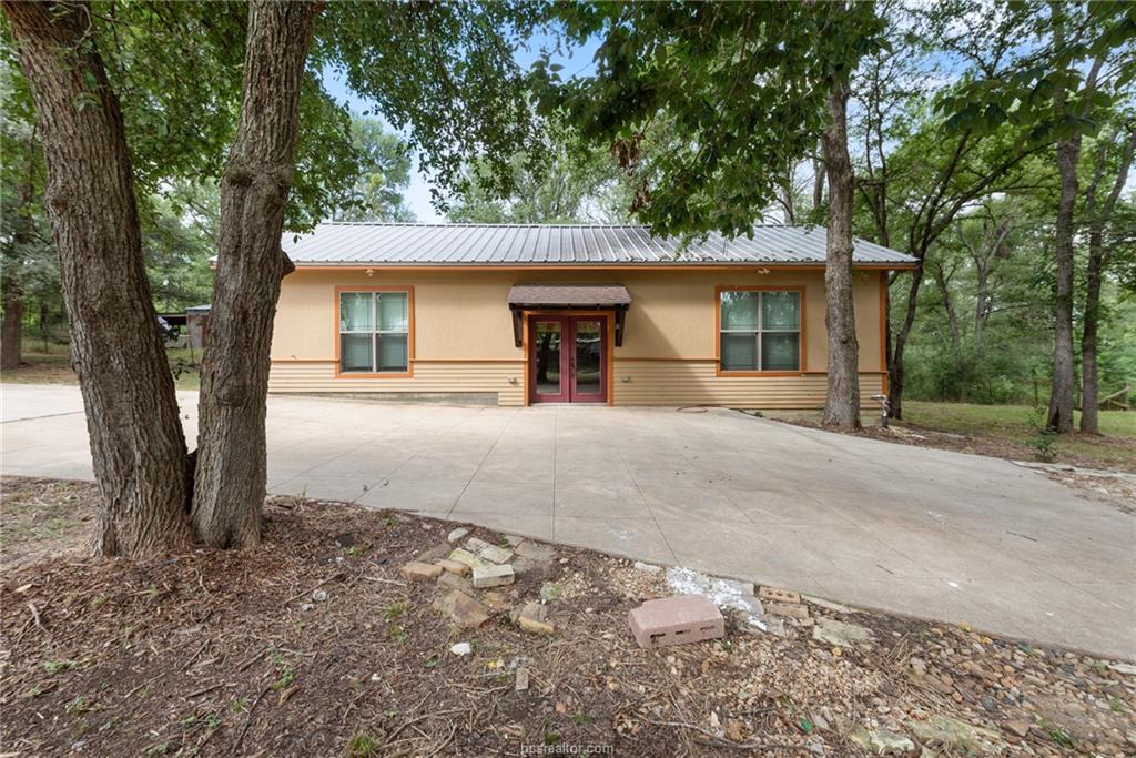 1264 Matthews Way