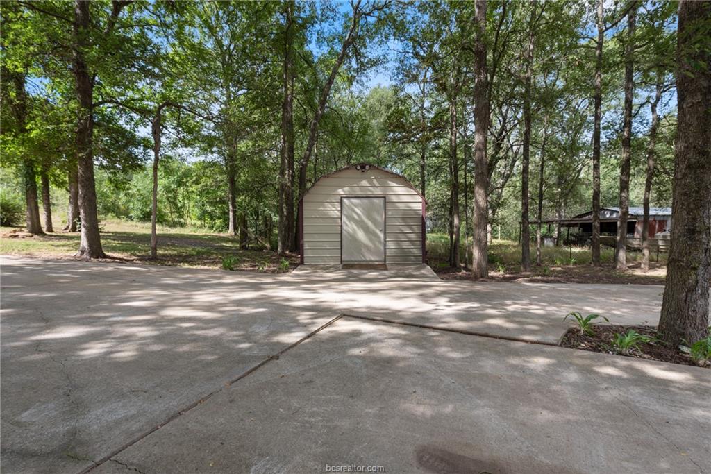 1264 Matthews Way
