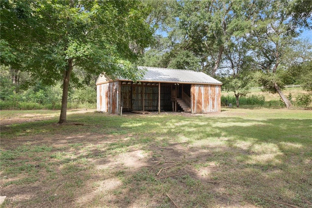 1264 Matthews Way