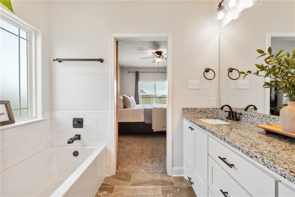 304 Brazos Bend