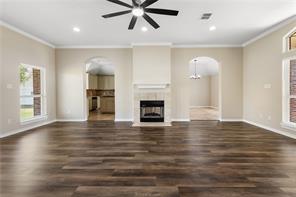 6100 Whitetail Lane