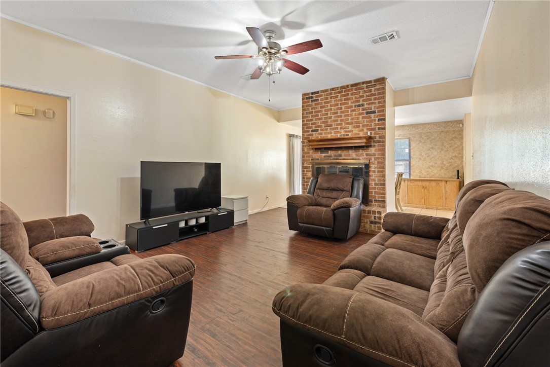 2505 Conquest Circle