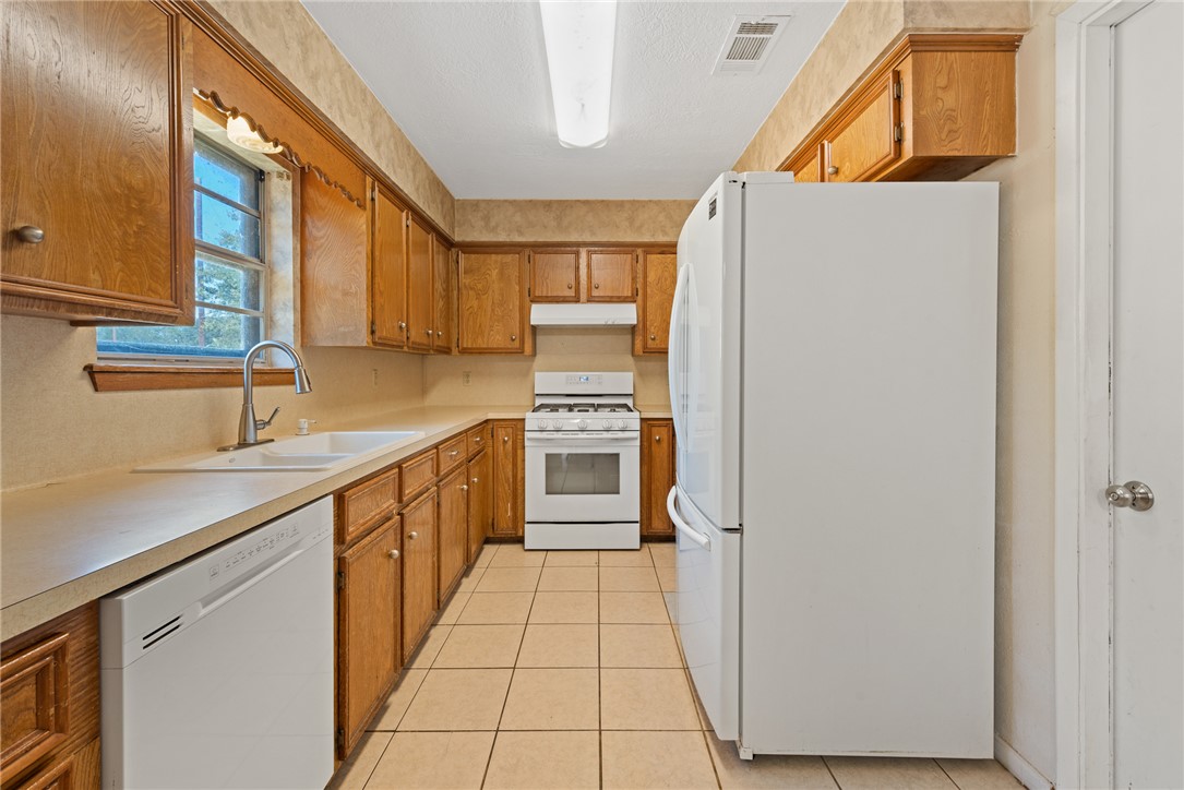 2505 Conquest Circle