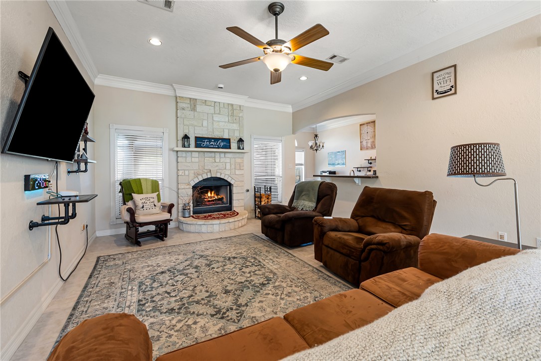 2604 Colony Vista Drive