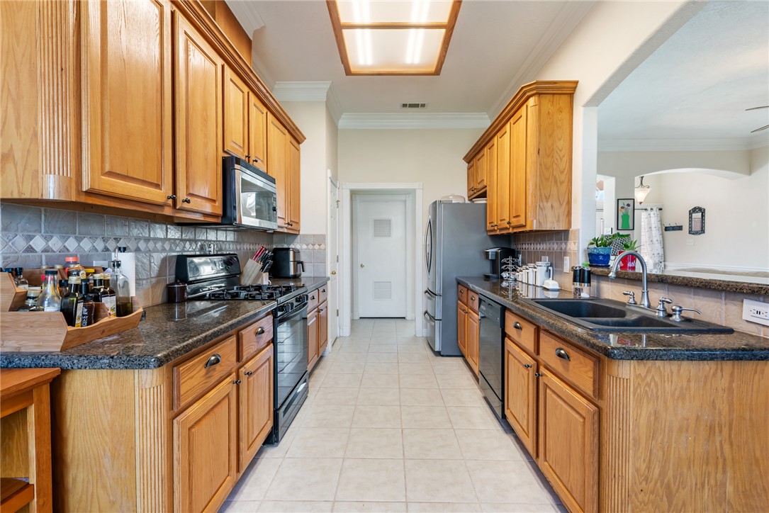 2604 Colony Vista Drive