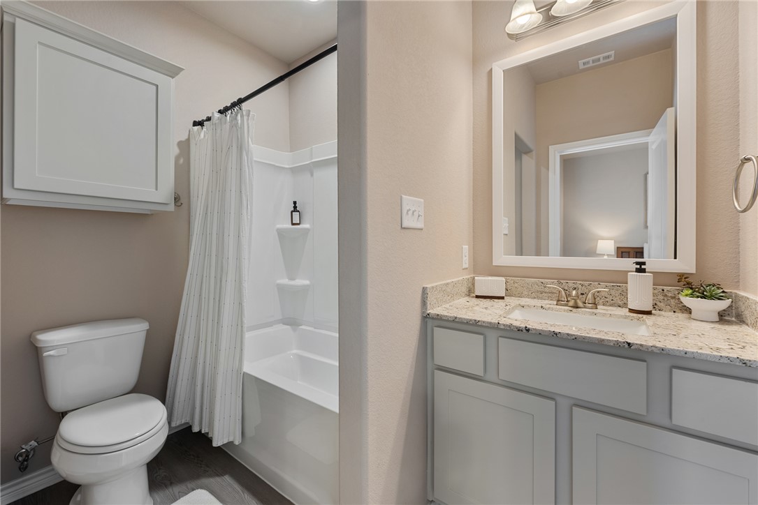 533 Momma Bear Drive